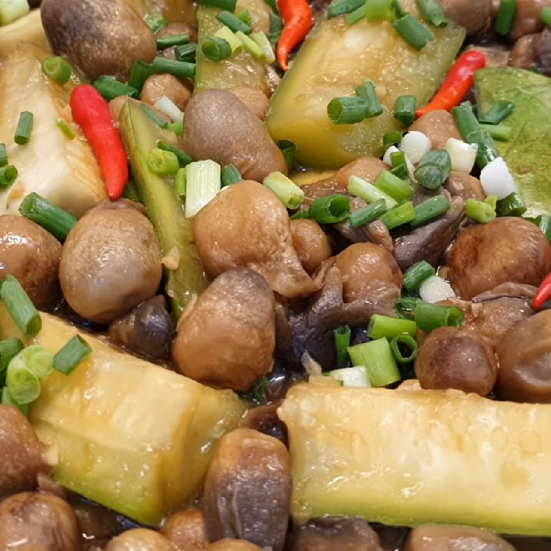 Bước 5 Thành phẩm Bầu kho nấm rơm