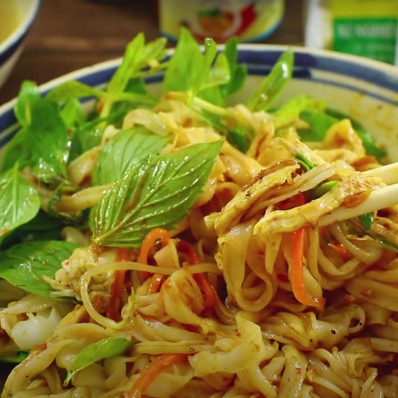 Bước 5 Thành phẩm Phở gà trộn sa tế