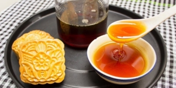 Mẹo nấu nước đường bánh Trung Thu nướng và dẻo đẹp màu, không lo thất bại 35 thanhpham 800x450 1
