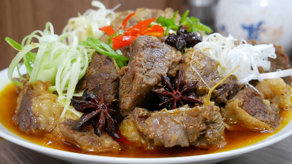 Thịt bò kho ngũ vị