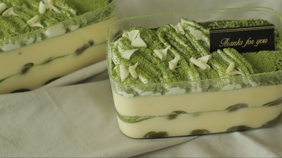 Tiramisu trà xanh bằng bánh lady fingers