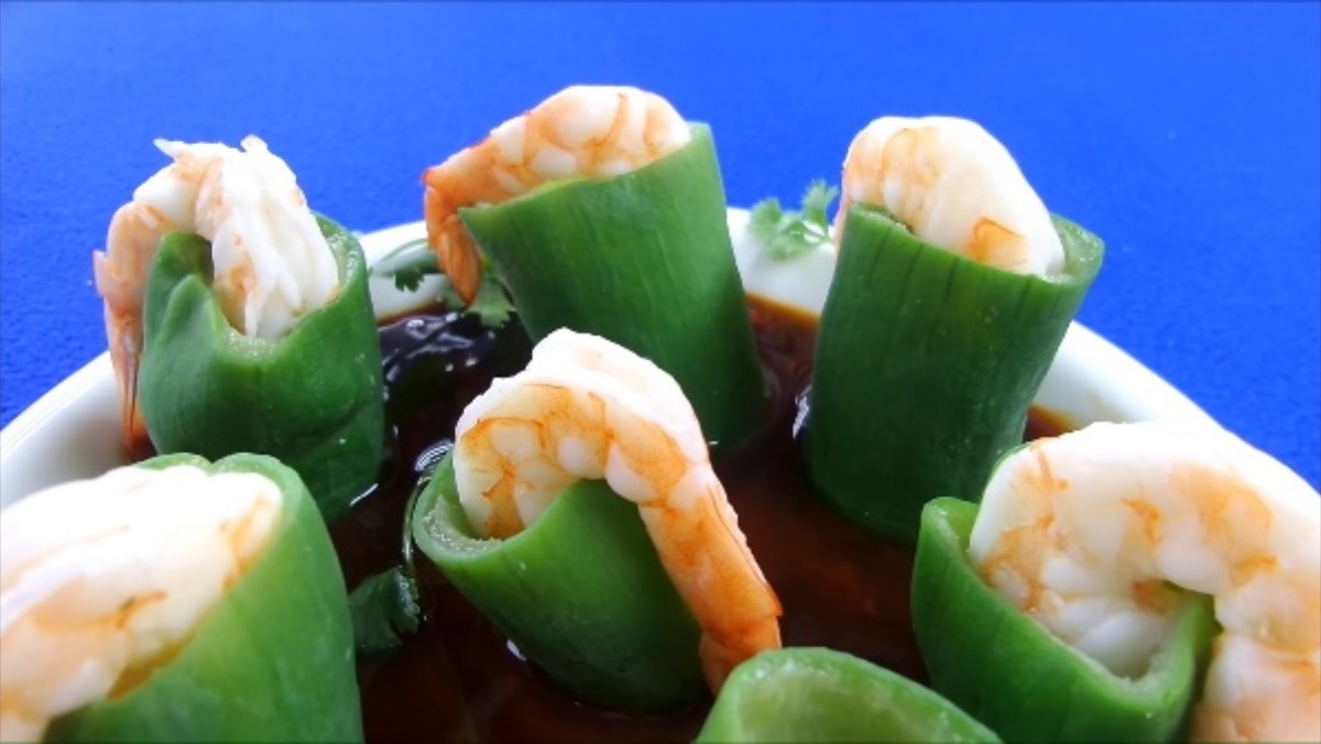 Tôm hấp mướp