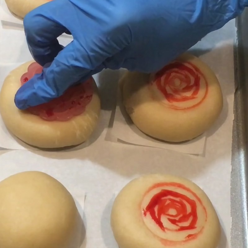 Bước 7 Trang trí và nướng bánh Bánh pía chay