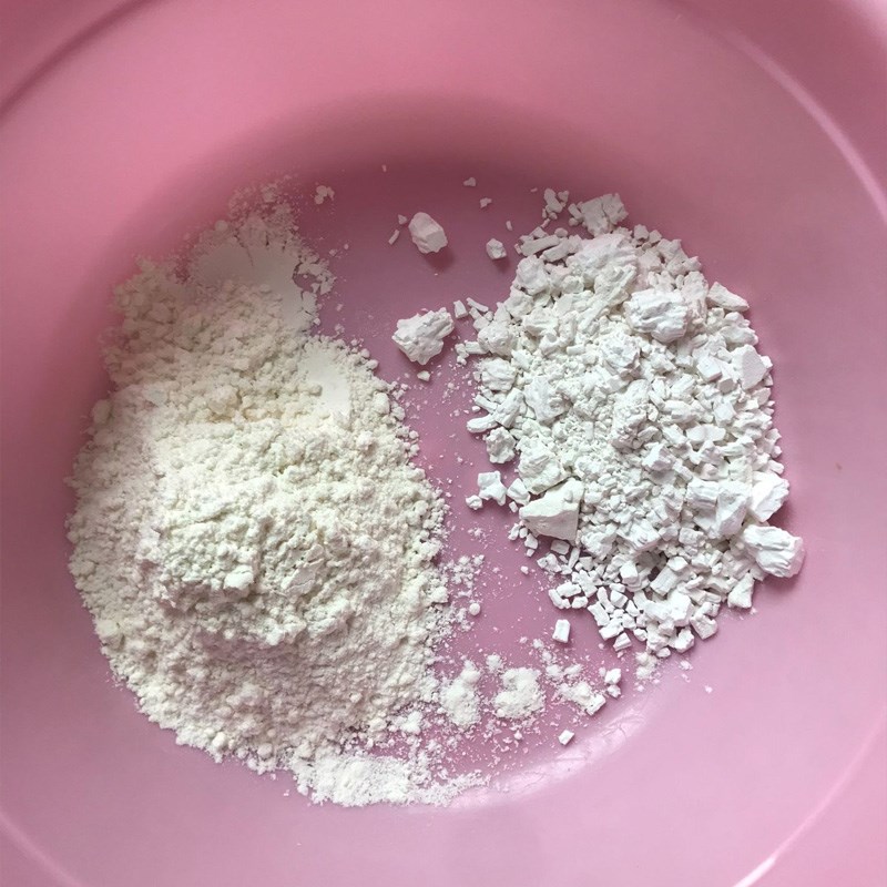 Bước 2 Trộn bột Bánh bắp chiên giòn