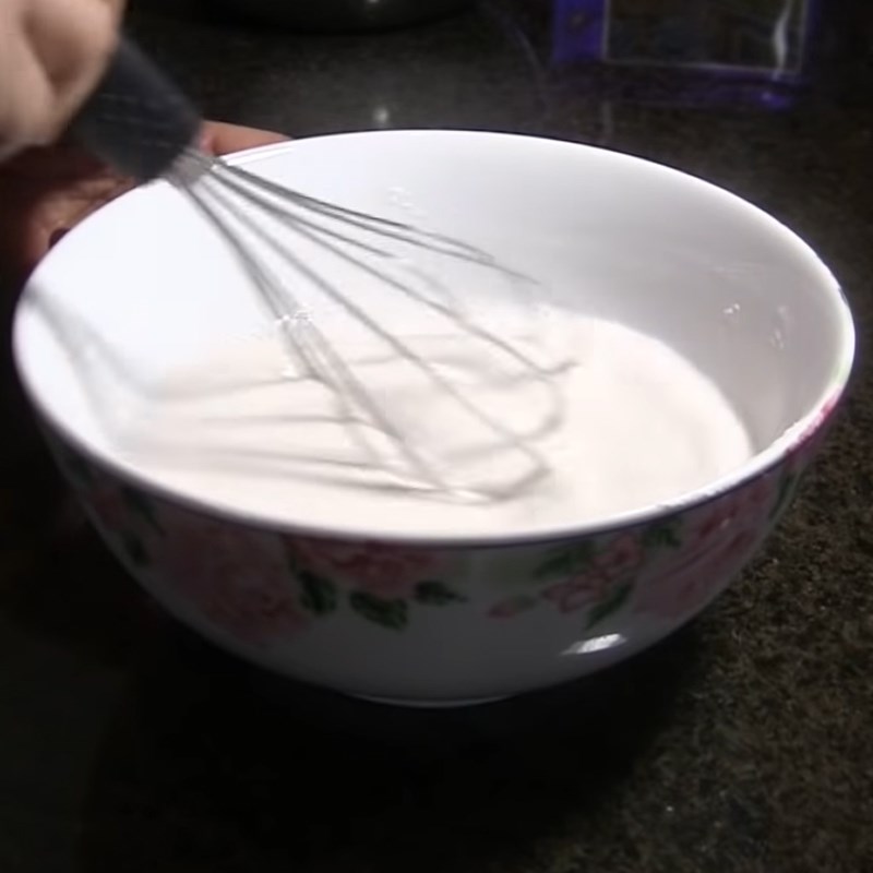 Bước 3 Trộn bột bánh Bánh da lợn khoai lang tím