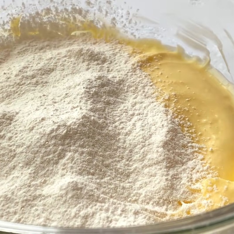 Bước 2 Trộn bột bánh Bánh bông lan phô mai cheese