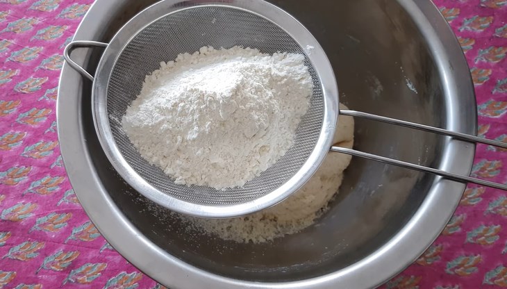 Bước 5 Trộn bột bánh bao Bánh bao bí đỏ