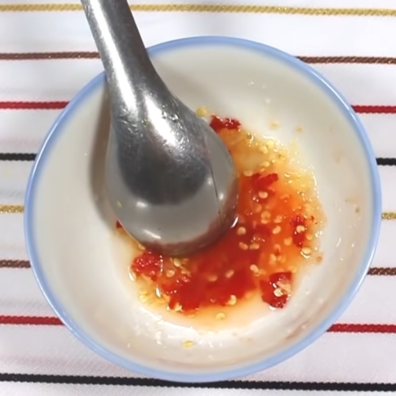 Bước 6 Trộn gà Cơm gà Phú Yên