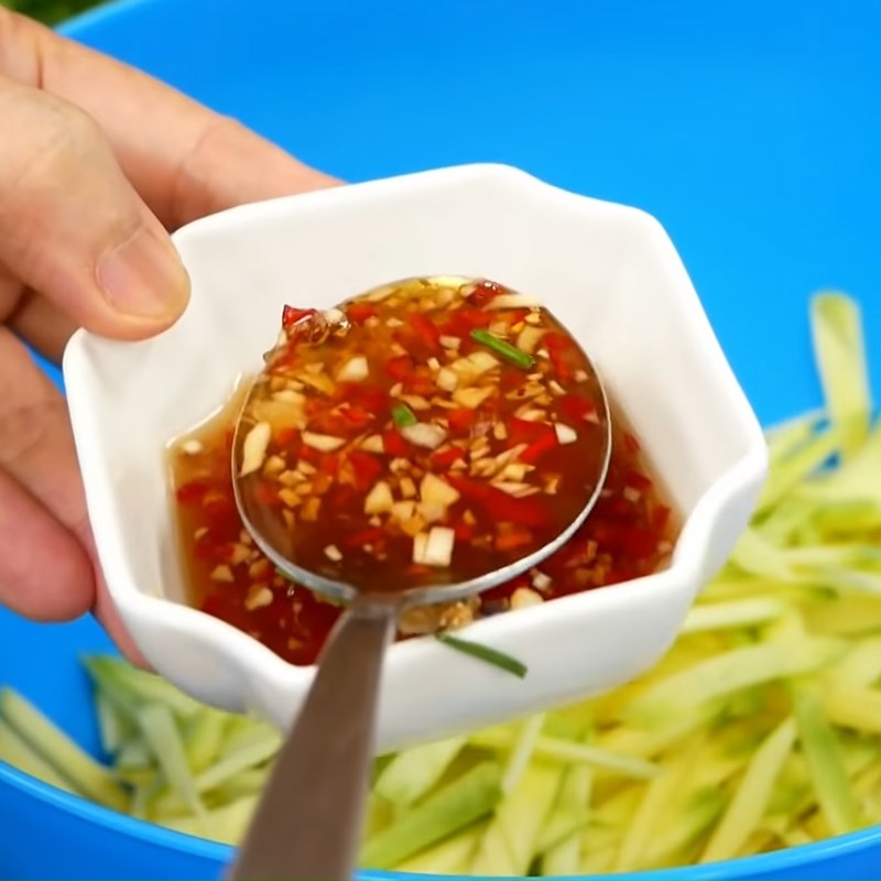 Bước 6 Trộn gỏi Gỏi bò rau răm