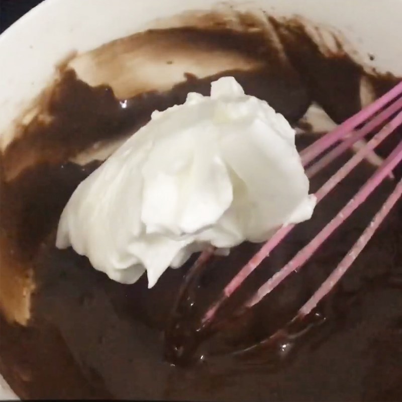 Bước 3 Trộn hỗn hợp làm cốt bánh Bánh milo kem mặn (kem cheese)