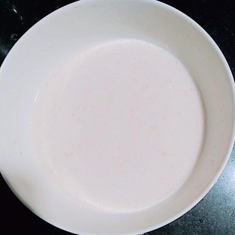 Bước 2 Trộn hỗn hợp nước cam và sữa Bánh cheesecake cam nướng với gelatin