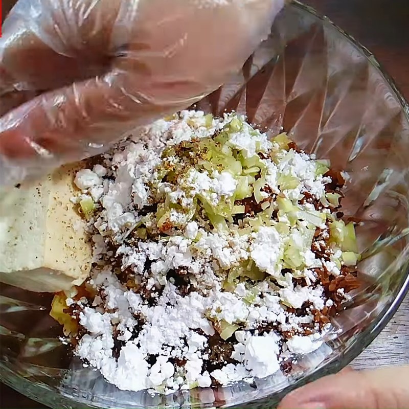 Bước 2 Trộn nhân chả giò Chả giò chay tàu hũ ky