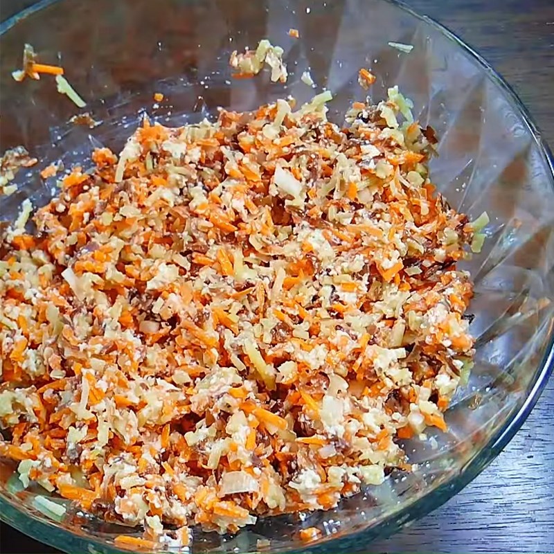 Bước 2 Trộn nhân chả giò Chả giò chay tàu hũ ky