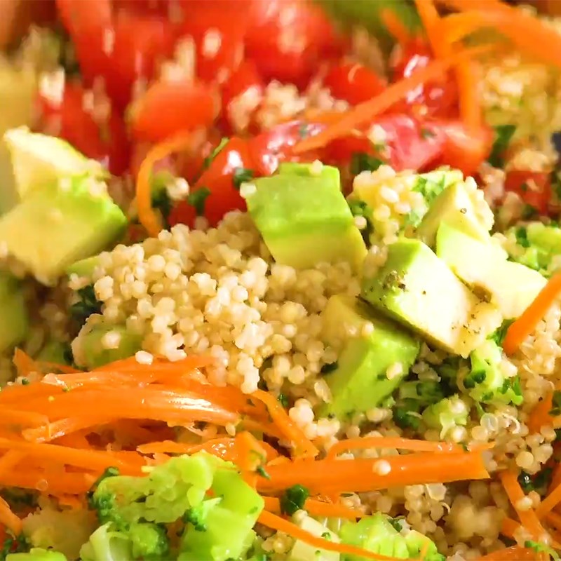 Bước 3 Trộn salad Quinoa salad
