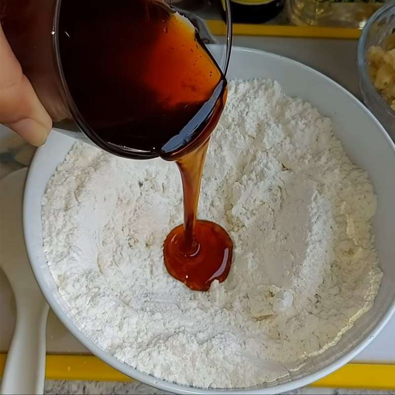 Bước 2 Trộn và nhồi bột bánh Bánh Trung Thu thập cẩm chay không cần lò nướng