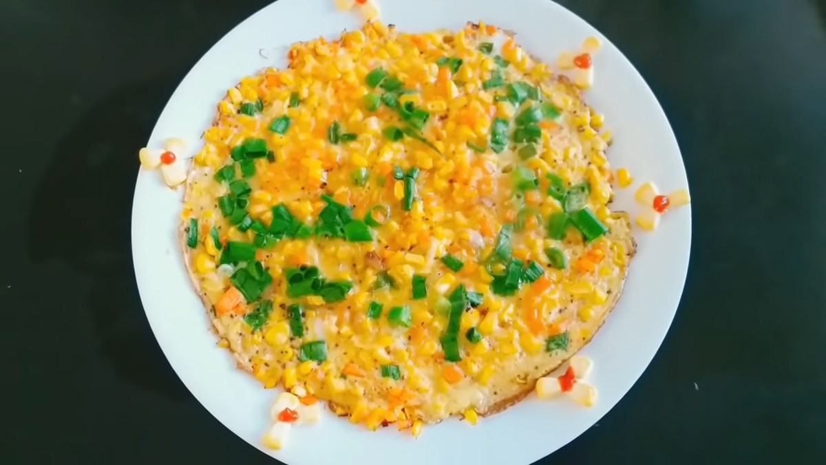 Trứng chiên bắp (ngô)