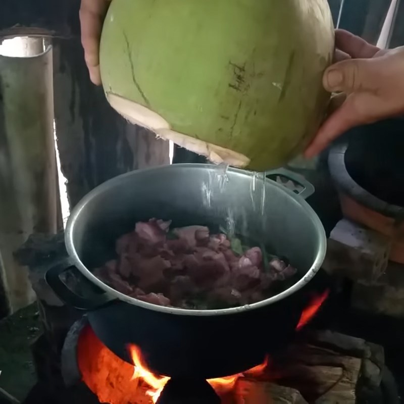 Bước 3 Hầm gân bò Gân bò hầm sả