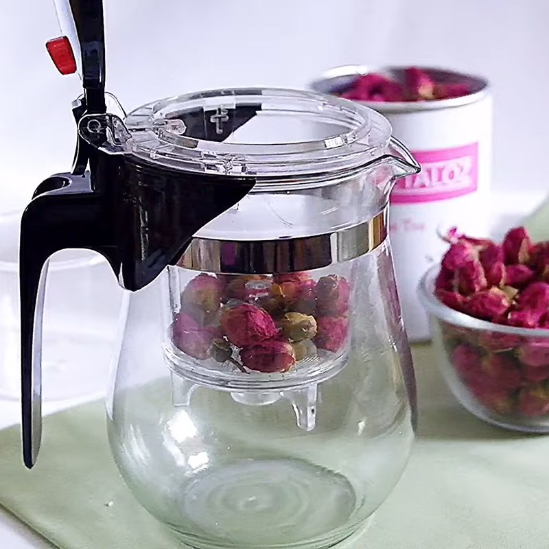 Bước 2 Ủ trà hoa hồng Trà hoa hồng khô