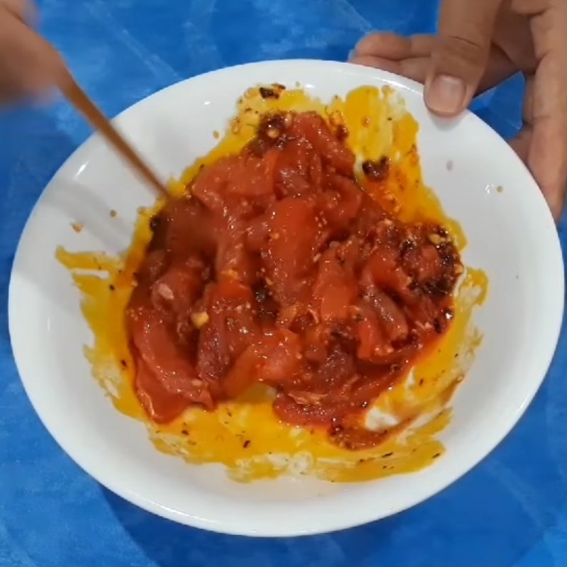 Bước 2 Ướp bò Bò nướng sa tế với sốt nướng