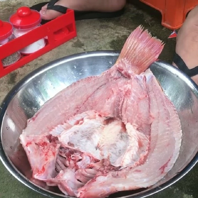 Bước 2 Ướp cá Cá diêu hồng hấp bia
