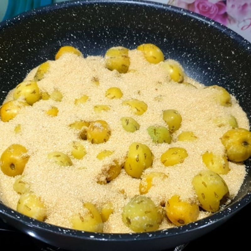 Bước 3 Ướp, sên mứt táo Mứt táo ta bằng nước vôi (Công thức được chia sẻ từ người dùng)