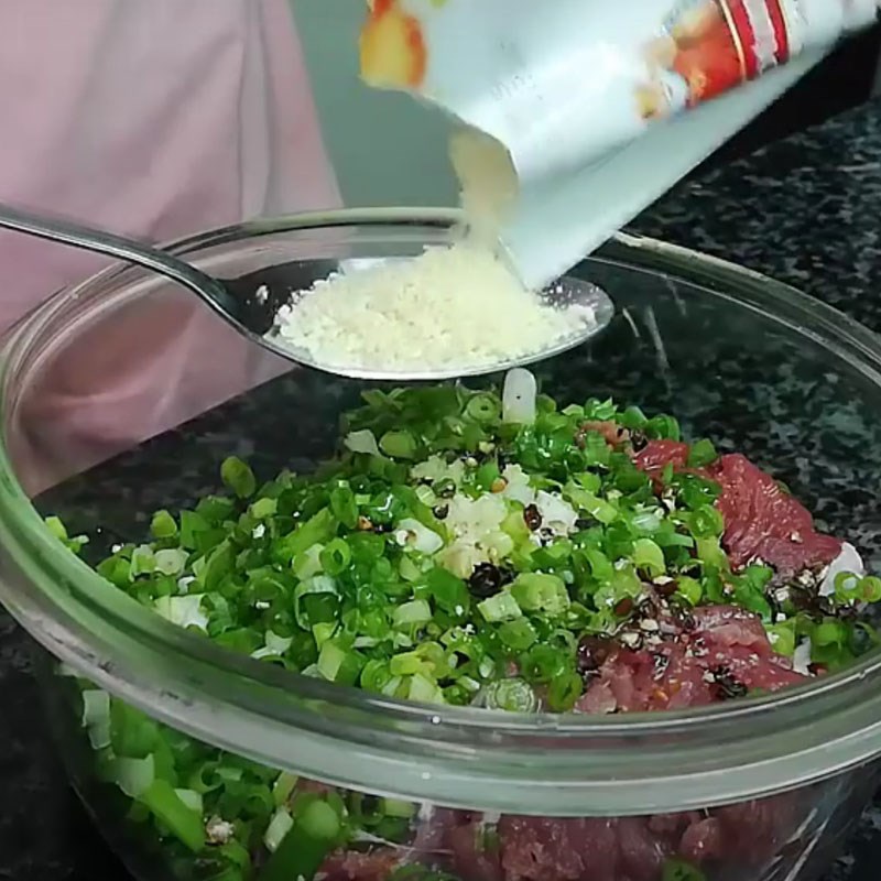 Bước 2 Ướp thịt bò Miến thịt bò