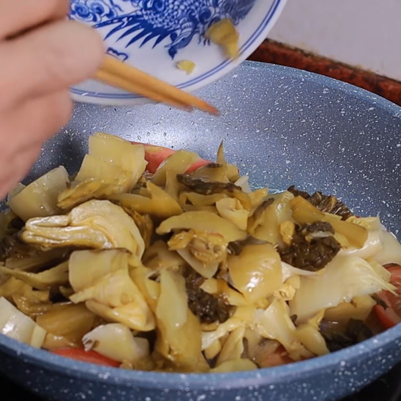 Bước 4 Xào cải chua Canh cải chua sườn non heo