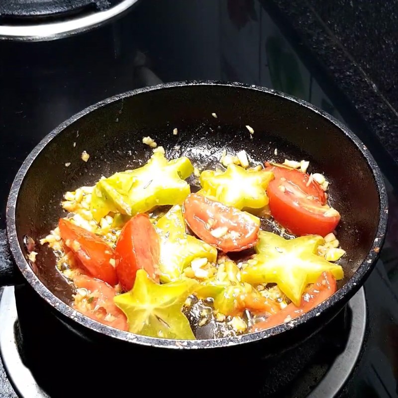 Bước 3 Xào lòng bò Lòng bò xào khế