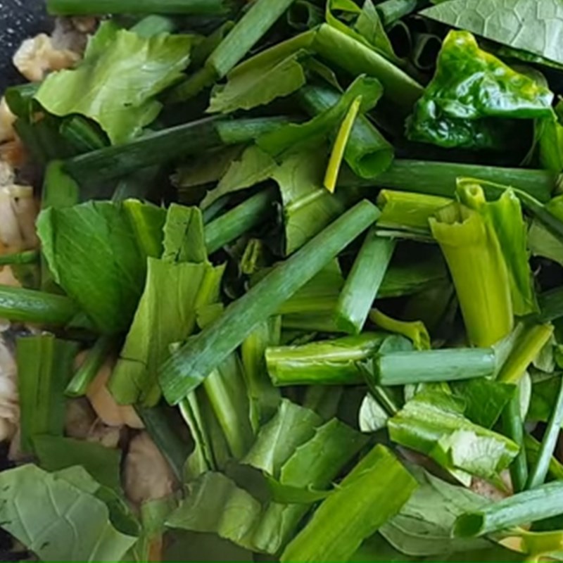 Bước 4 Xào măng với ếch và lá lốt Ếch xào măng với lá lốt