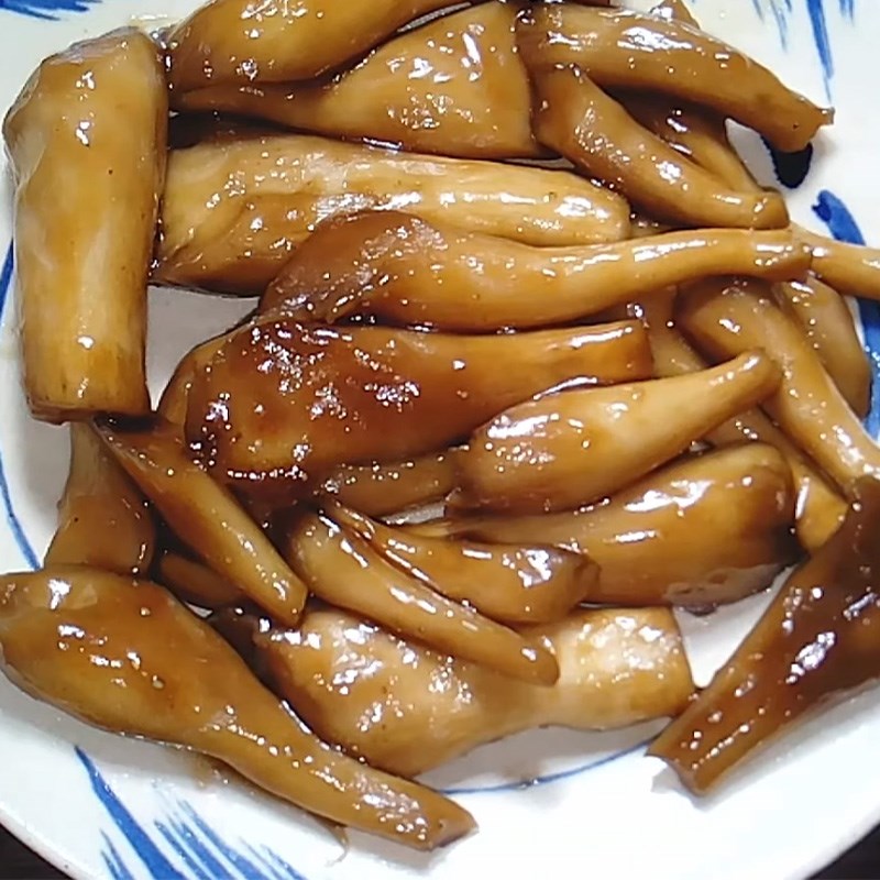 Bước 4 Xào nấm Chà bông chay từ nấm bào ngư