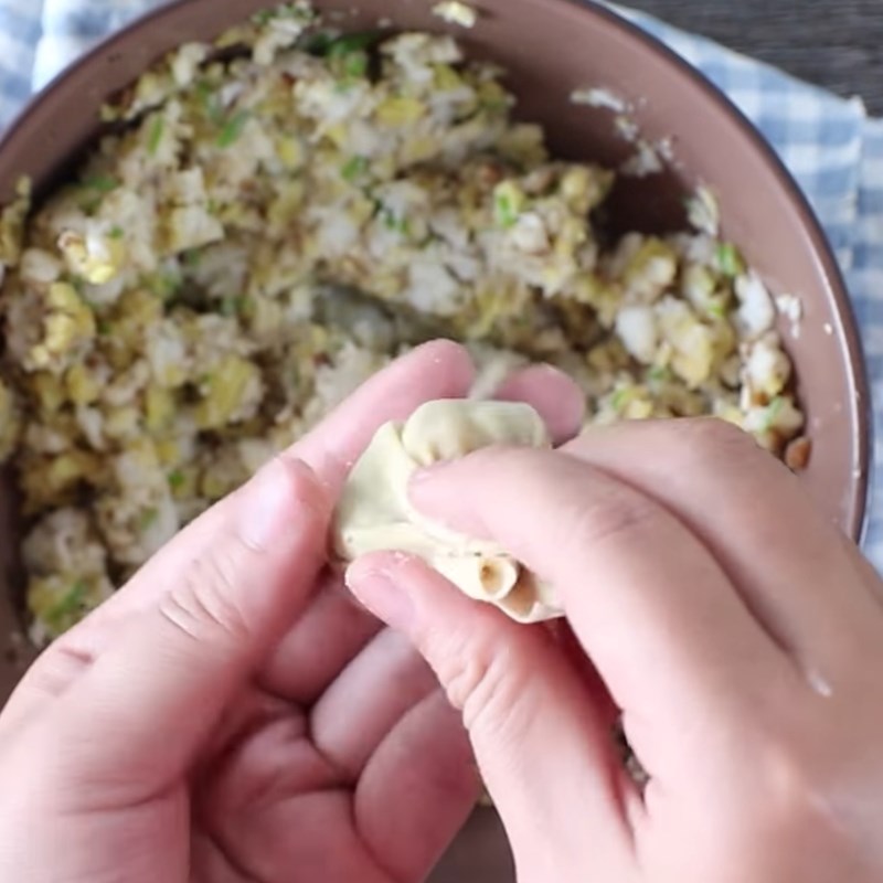 Bước 3 Gói hoành thánh Hủ tiếu hoành thánh chay