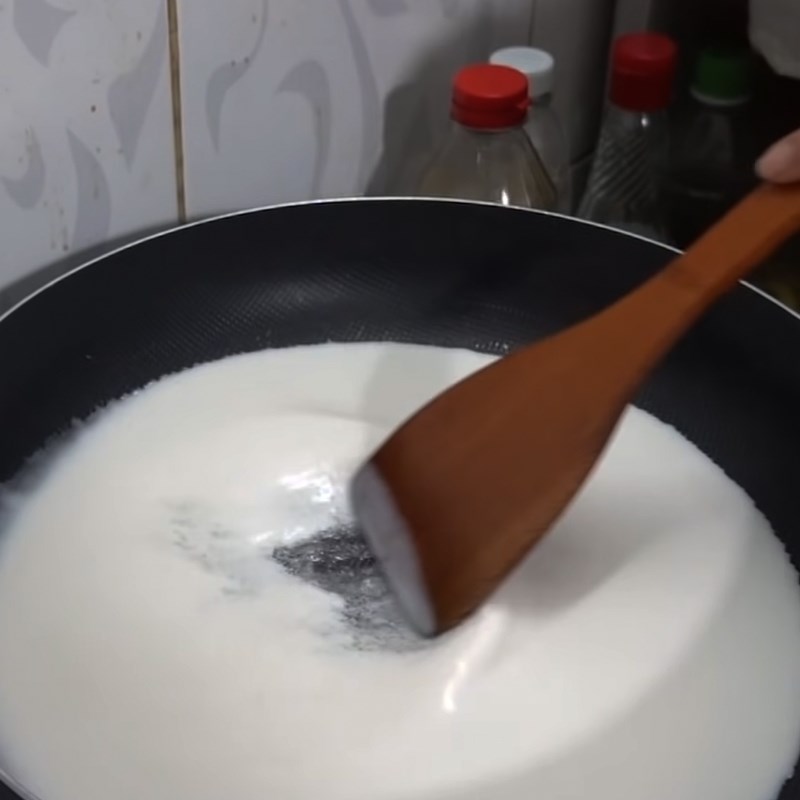 Bước 4 Xào nếp Bánh ú nhân mặn miền Tây