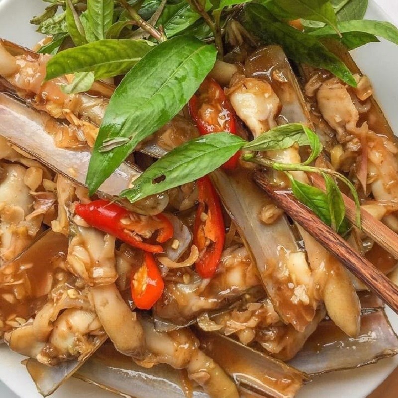 Bước 4 Thành phẩm Ốc móng tay xào me (công thức được chia sẻ từ người dùng)