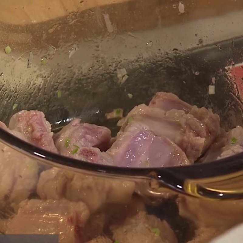 Bước 3 Xào sườn Canh mít non nấu sườn