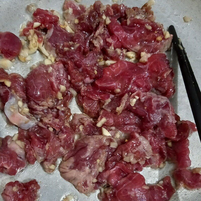 Bước 4 Xào thịt bò Bò xào chua ngọt