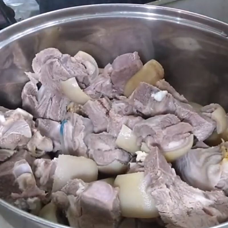 Bước 3 Xào thịt dê Lẩu dê khô