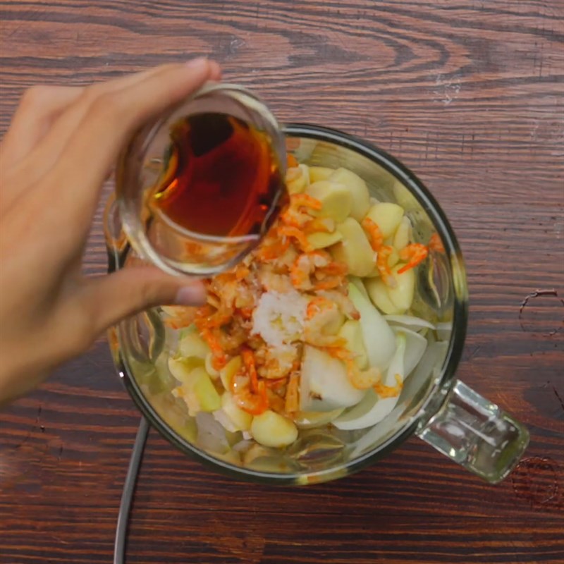 Bước 4 Xay hỗn hợp sốt trộn kim chi Kim chi cải thảo