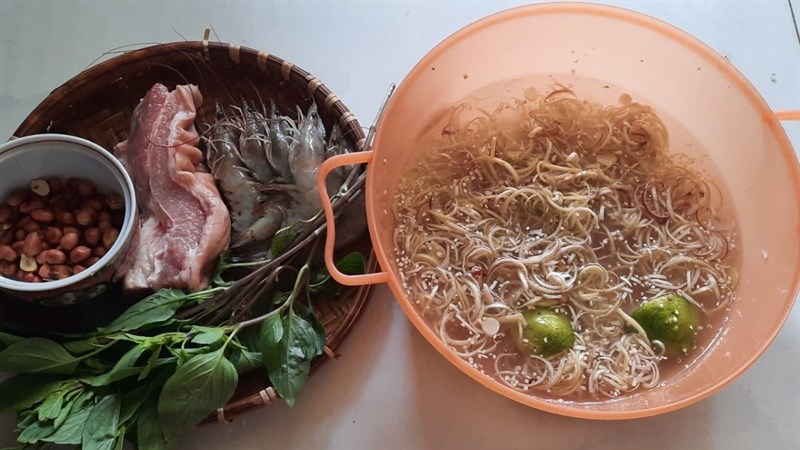Nguyên liệu món ăn gỏi hoa chuối (bắp chuối) tôm thịt